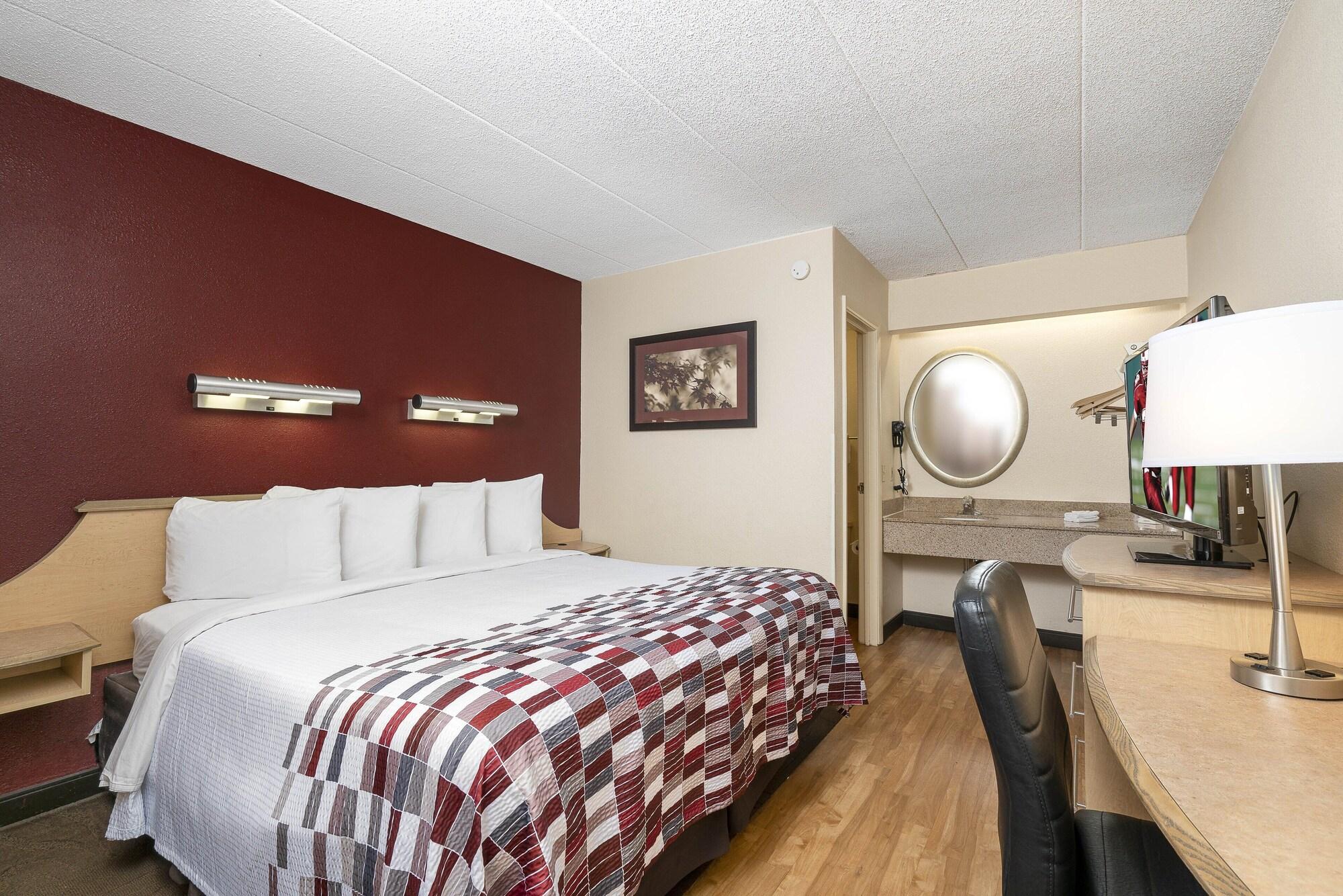 Red Roof Inn Columbus - Гров Сити Экстерьер фото
